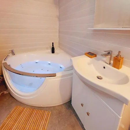 La Bull'opale - D'exception Avec Balneo Apartment *